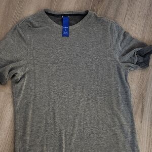 Women's kit and ace t shirt